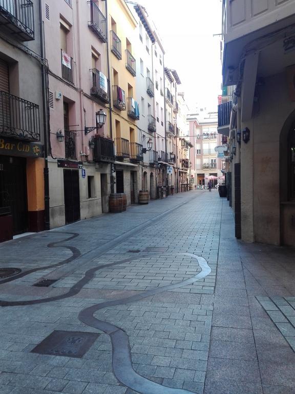 Pension Travesia Del Laurel Logroño Kültér fotó
