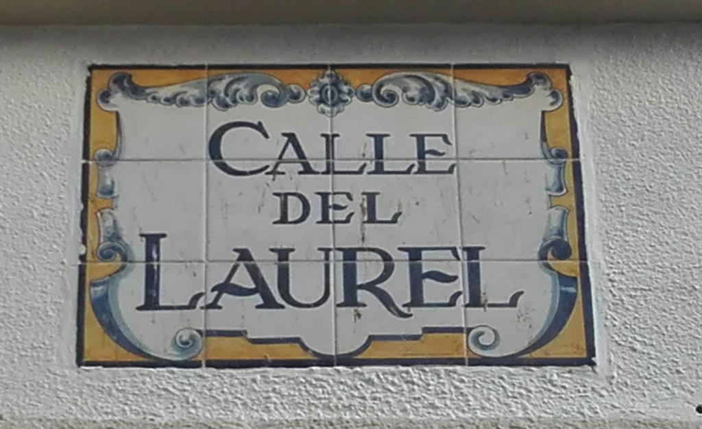 Pension Travesia Del Laurel Logroño Kültér fotó