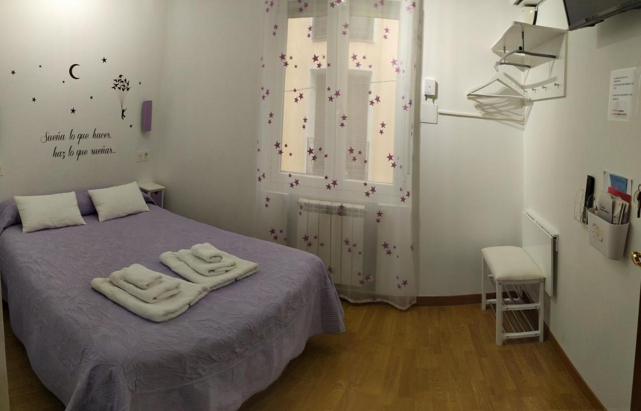 Pension Travesia Del Laurel Logroño Kültér fotó